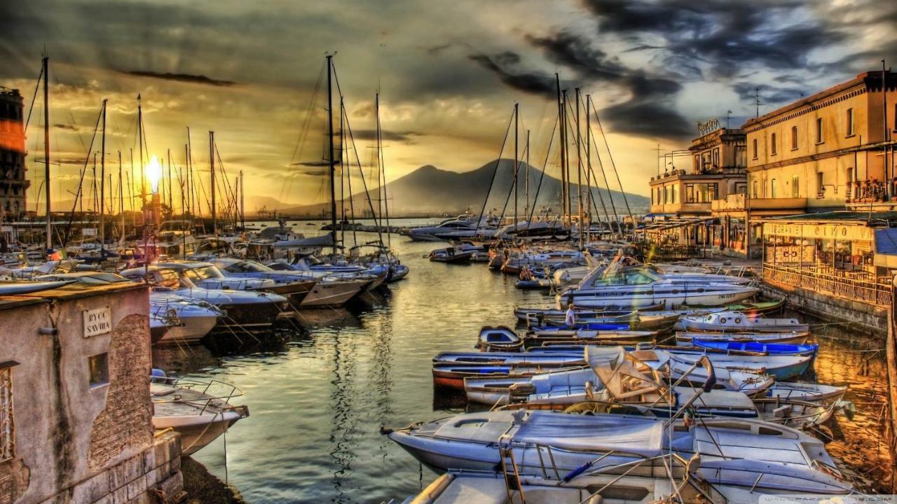 Donnare Casavacanza - Historic Center Of Napoli Eksteriør billede